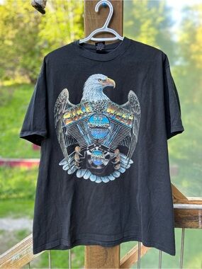 Vintage Black Eagle Graphic Short Sleeve Tee • XL